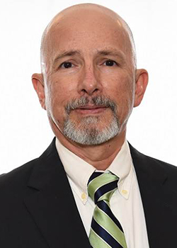 Arturo Figueroa headshot