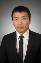 Dawei Li headshot