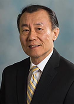 Ming Chien Chyu headshot