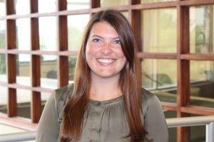 Allison Ogle headshot