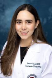 Annia Cavazos headshot Annia Cavazos headshot