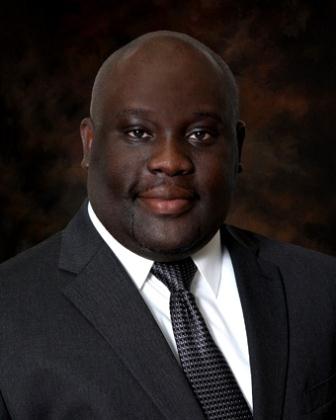 Ikemefuna Okwuwa headshot Ikemefuna Okwuwa headshot