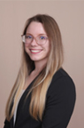 Megan Lively headshot