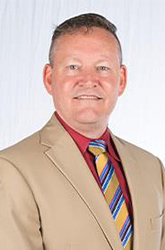 Donald Davenport headshot