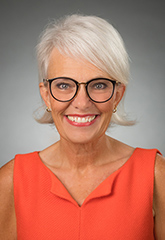 Kristen Brake headshot