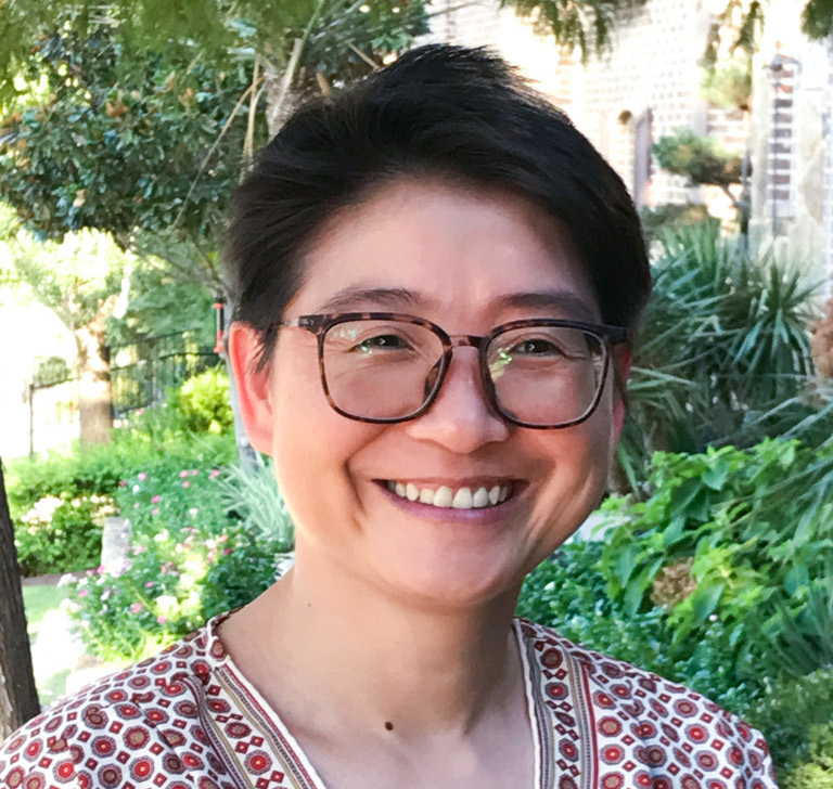 Li Li headshot